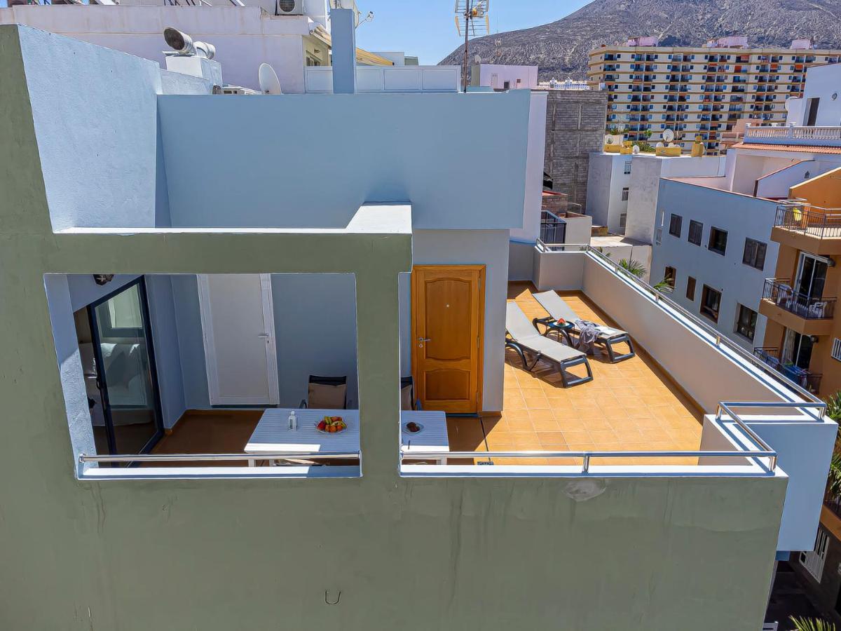 Luxury Holidays Suites, Playa De Los Cristianos Los Cristianos  Eksteriør billede