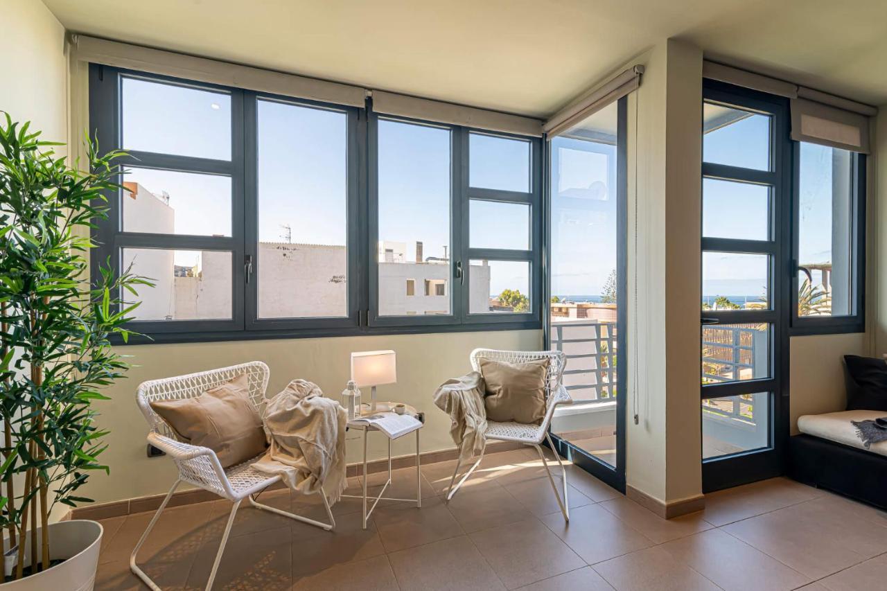 Luxury Holidays Suites, Playa De Los Cristianos Los Cristianos  Eksteriør billede