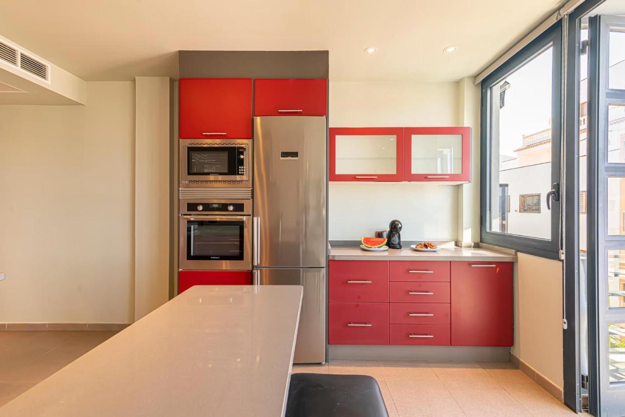 Luxury Holidays Suites, Playa De Los Cristianos Los Cristianos  Eksteriør billede