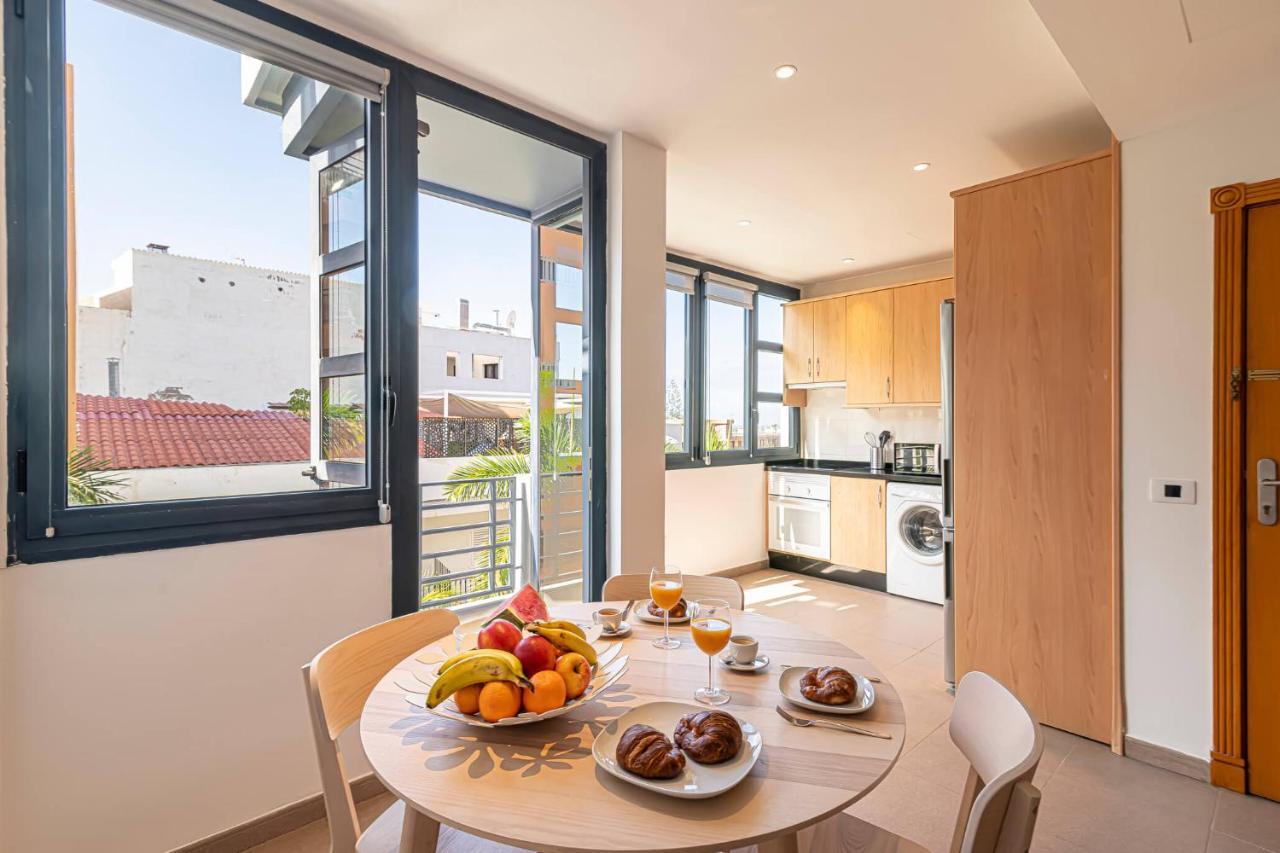 Luxury Holidays Suites, Playa De Los Cristianos Los Cristianos  Eksteriør billede