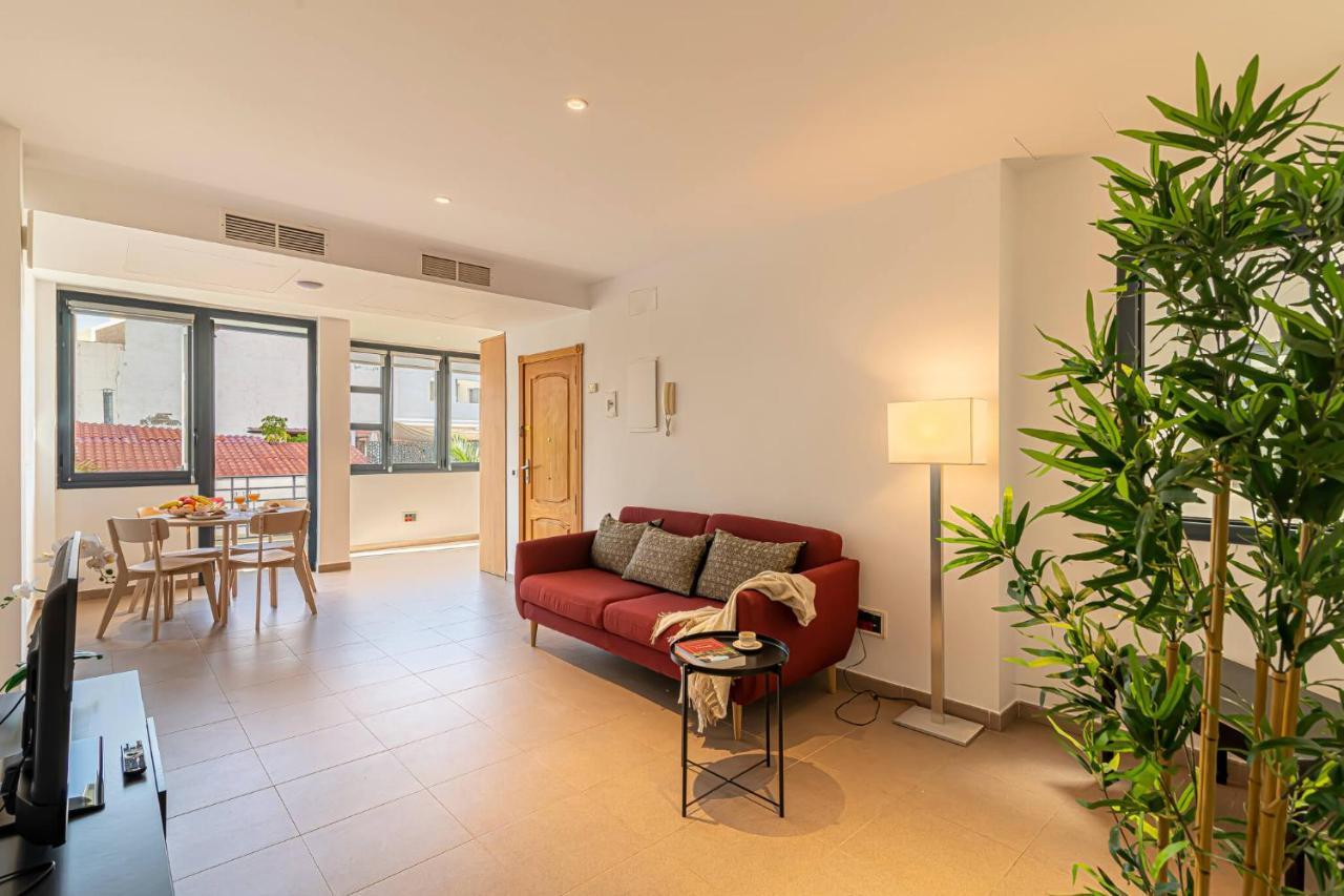 Luxury Holidays Suites, Playa De Los Cristianos Los Cristianos  Eksteriør billede
