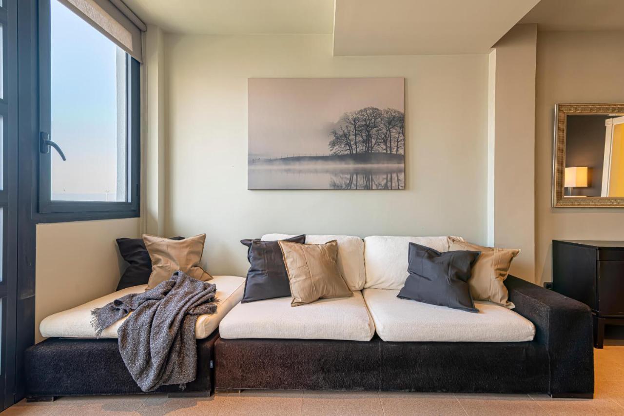 Luxury Holidays Suites, Playa De Los Cristianos Los Cristianos  Eksteriør billede
