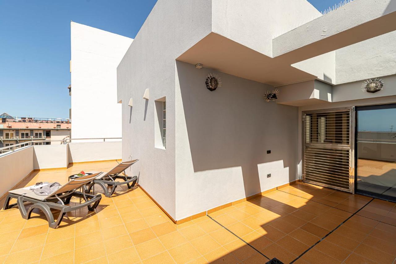 Luxury Holidays Suites, Playa De Los Cristianos Los Cristianos  Eksteriør billede