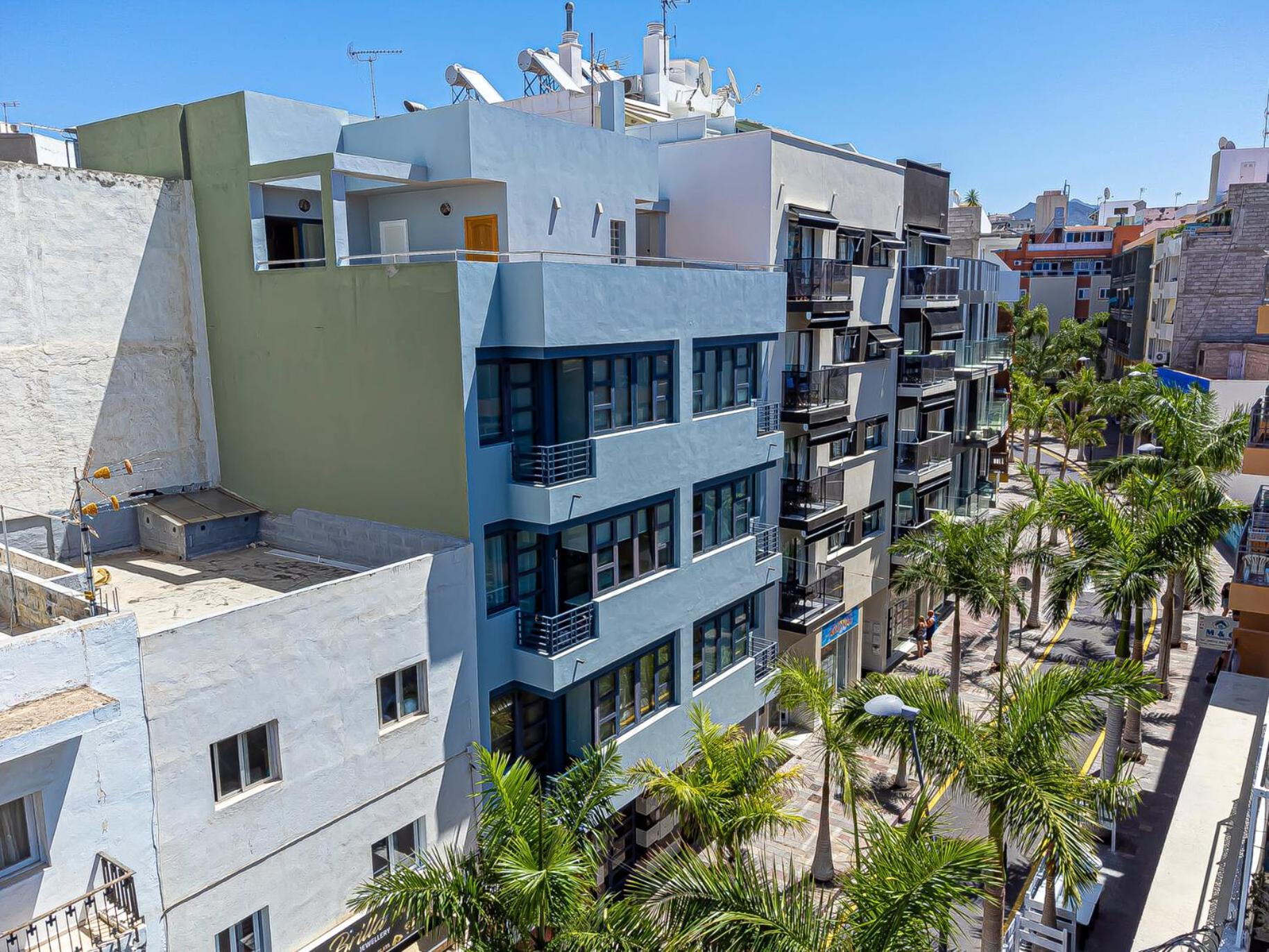 Luxury Holidays Suites, Playa De Los Cristianos Los Cristianos  Eksteriør billede